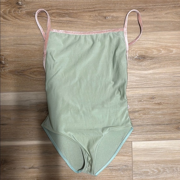 Yumiko Tops - Yumiko leotard tamara good condition